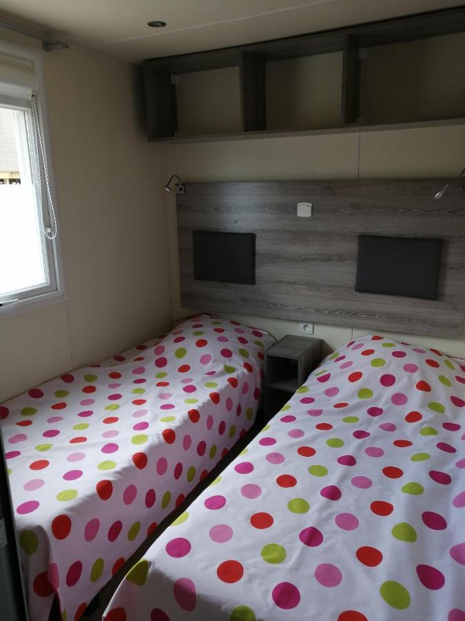 Charmant Mobil-Home Rocbaron Eksteriør bilde